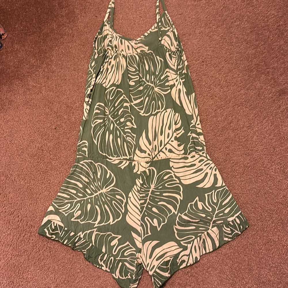 Romper - Picture 2 of 2